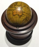 Miniature globe, Lebeque et Cie.