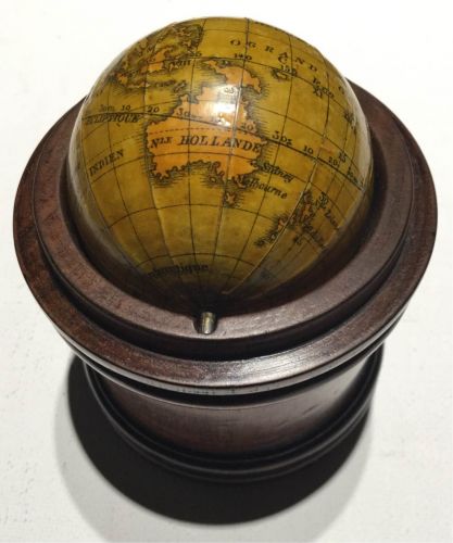 Miniature globe, Lebeque et Cie.